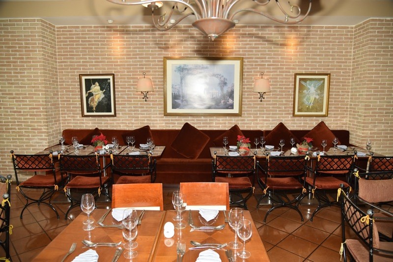 Christmas Brunch at Mediterranee Restaurant